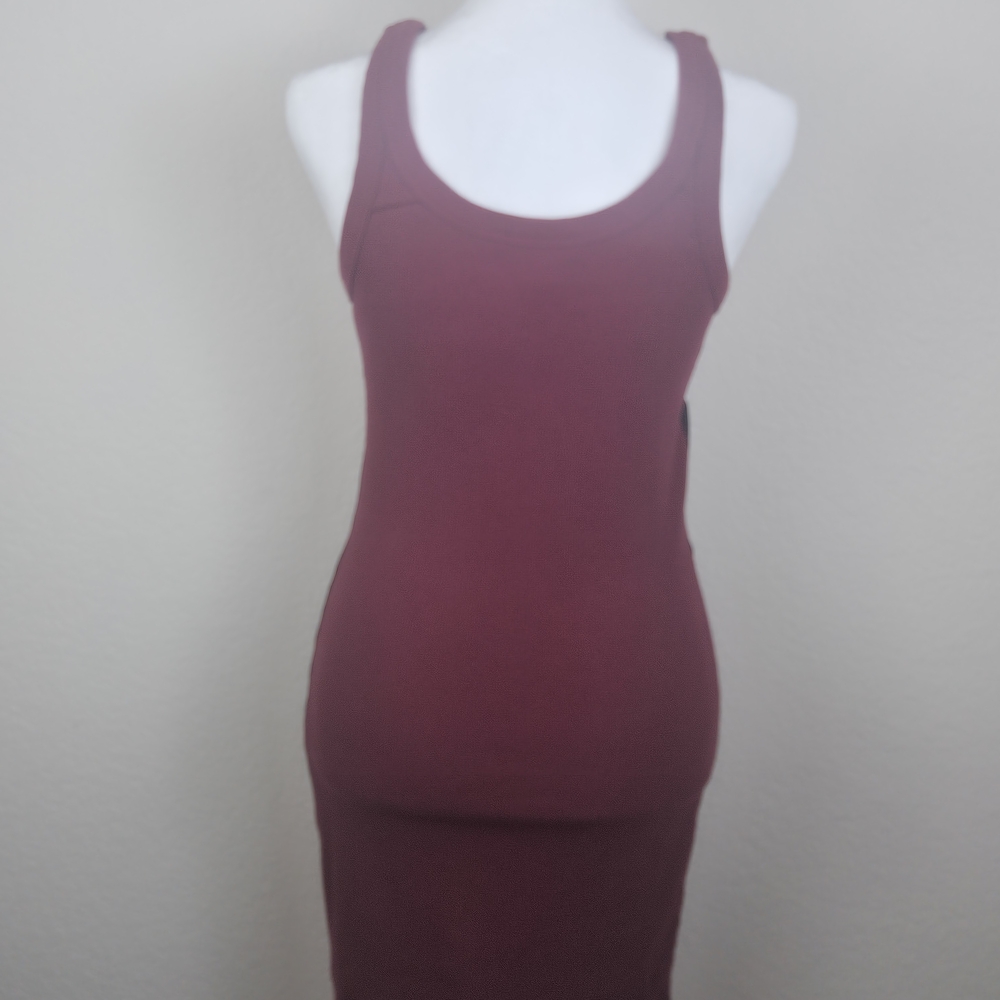 Elegant Burgundy Bodycon Dress